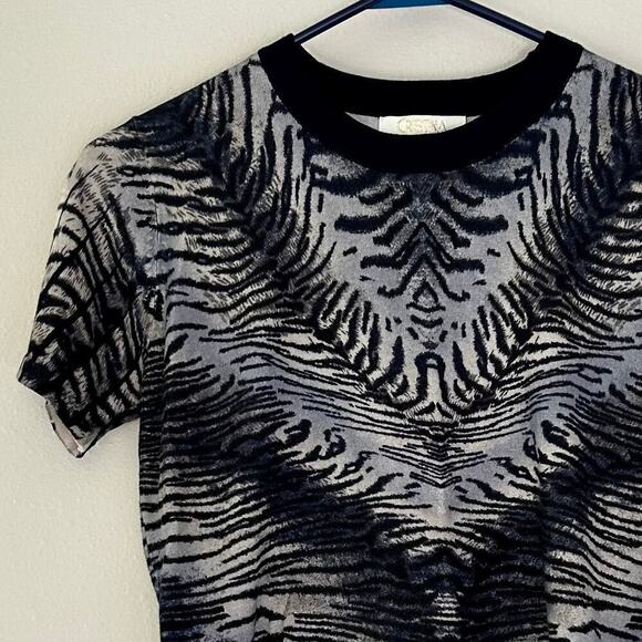 Christina Paris animal print tiger chain short sleeve stretch sweater Mobwife L - Picture 5 of 10